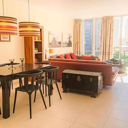 Apartamento Primavera E Piscina Portimão
