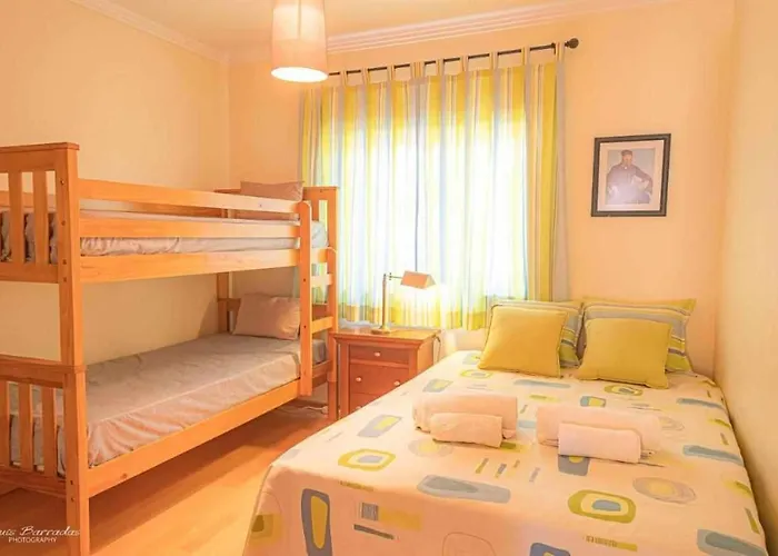 Primavera E Piscina * 波尔蒂芒