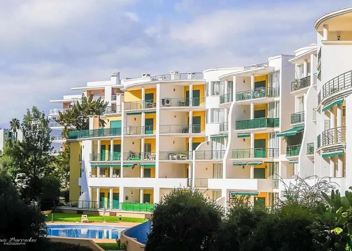 Primavera E Piscina Daire Portimão