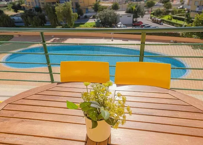 아파트 Primavera E Piscina 포티마오